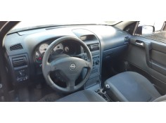 opel astra g berlina del año 2004 2