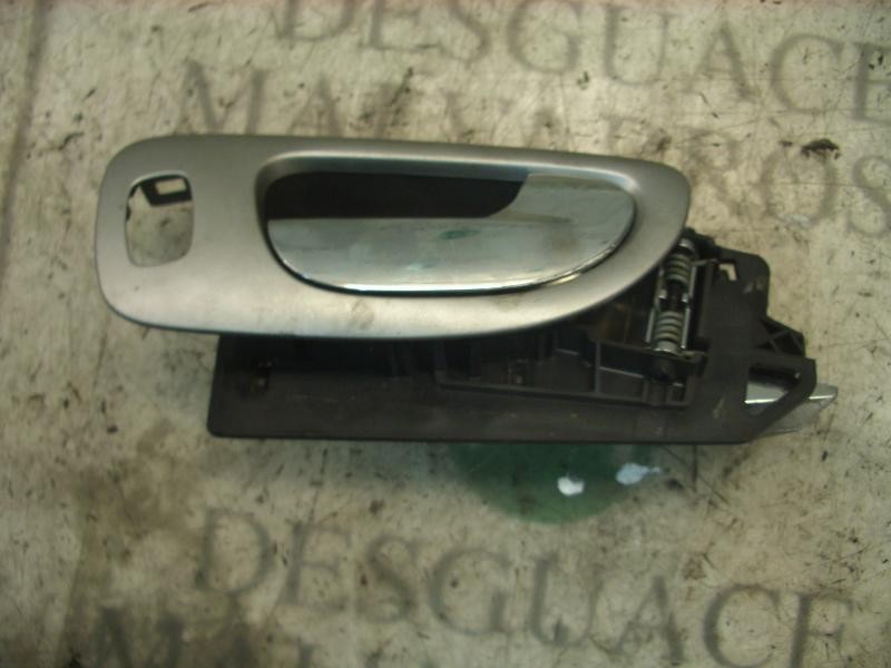 Recambio de maneta interior trasera derecha para peugeot 307 break / sw (s1) break xs referencia OEM IAM   