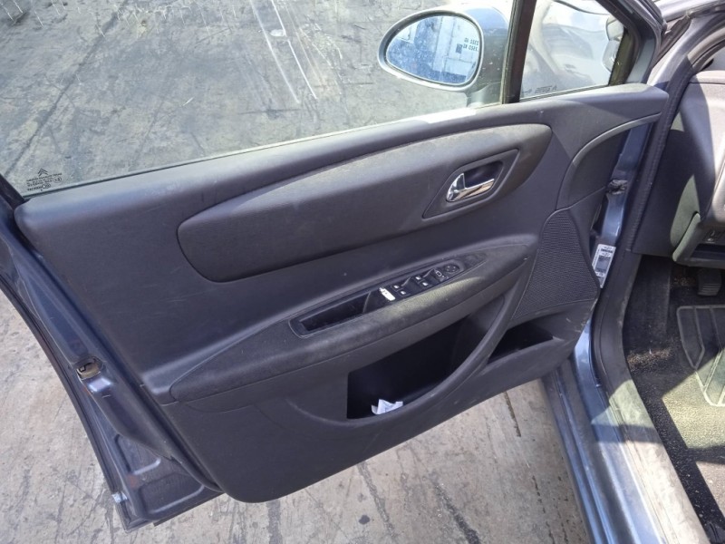 citroën c4 berlina del año 2005