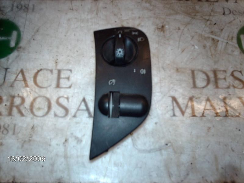 Recambio de mando luces para seat cordoba berlina (6k2) clx referencia OEM IAM   