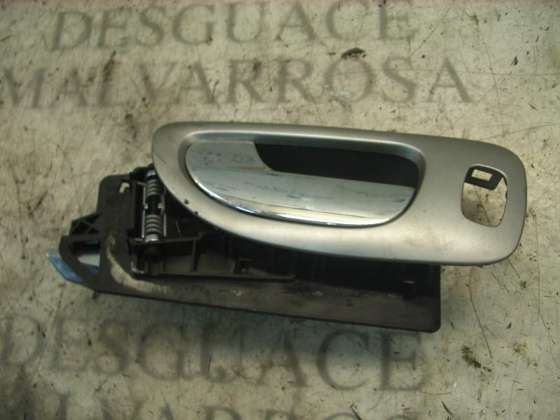 Recambio de maneta interior trasera izquierda para peugeot 307 break / sw (s1) break xs referencia OEM IAM   