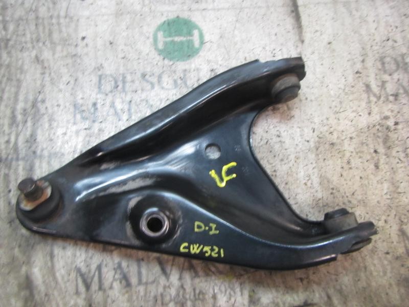 Recambio de brazo suspension inferior delantero izquierdo para dacia logan ambiance referencia OEM IAM 8200820930  