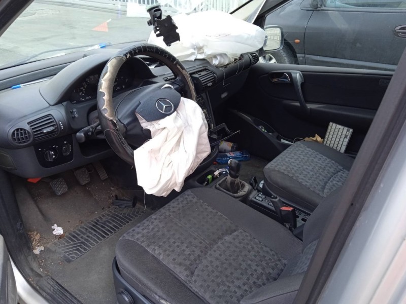 mercedes-benz vaneo (w414) furgoneta compacta del año 2005