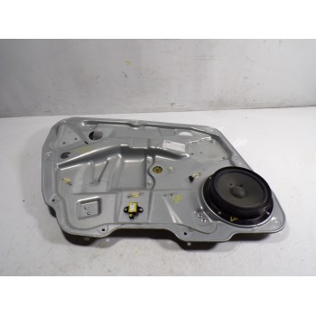 ELEVALUNAS DELANTERO IZQUIERDO A1647201579 A1648200385 