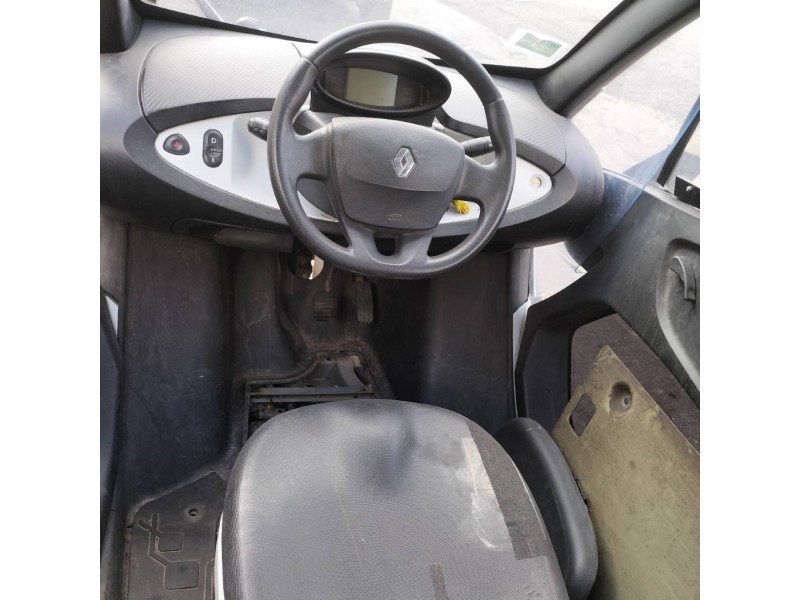 renault twizy del año 2013