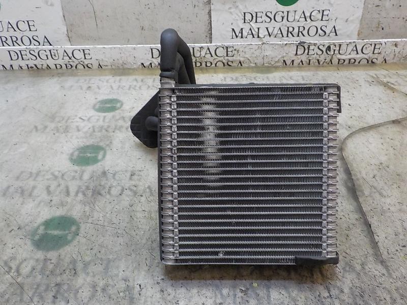 Recambio de evaporador aire acondicionado para ford fiesta (ccn) trend referencia OEM IAM   