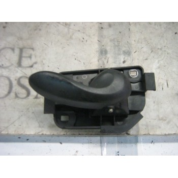 MANETA INTERIOR DELANTERA DERECHA 735267590 