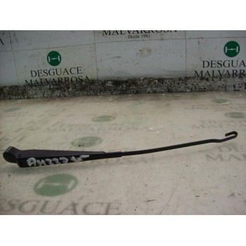 BRAZO LIMPIA DELANTERO DERECHO 