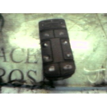 MANDO ELEVALUNAS DELANTERO IZQUIERDO 