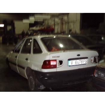 FORD ESCORT BERLINA/TURNIER