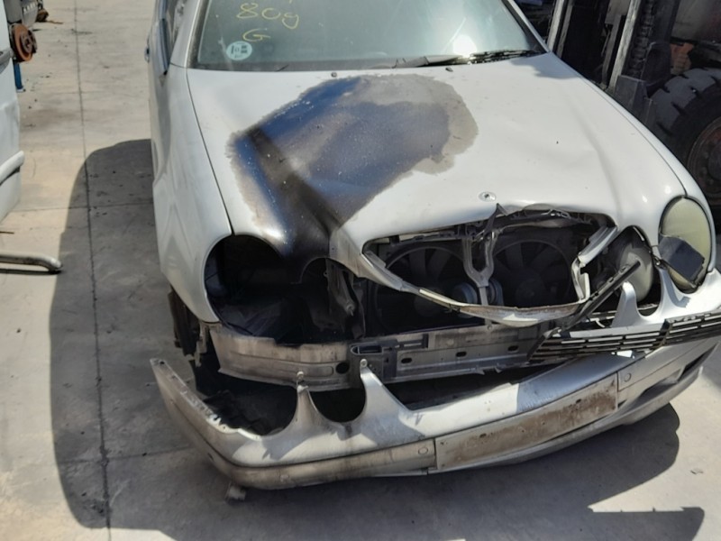 mercedes-benz clase clk (w208) coupe del año 2000