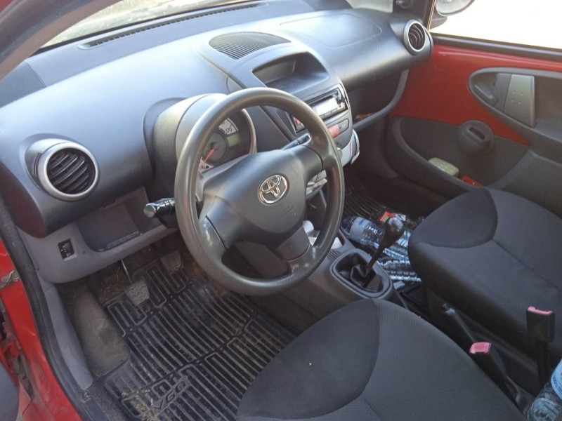 toyota aygo (kgb/wnb) del año 2007