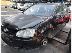 volkswagen golf v berlina (1k1) del año 2007