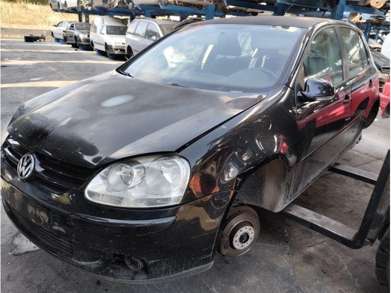 volkswagen golf v berlina (1k1) del año 2007