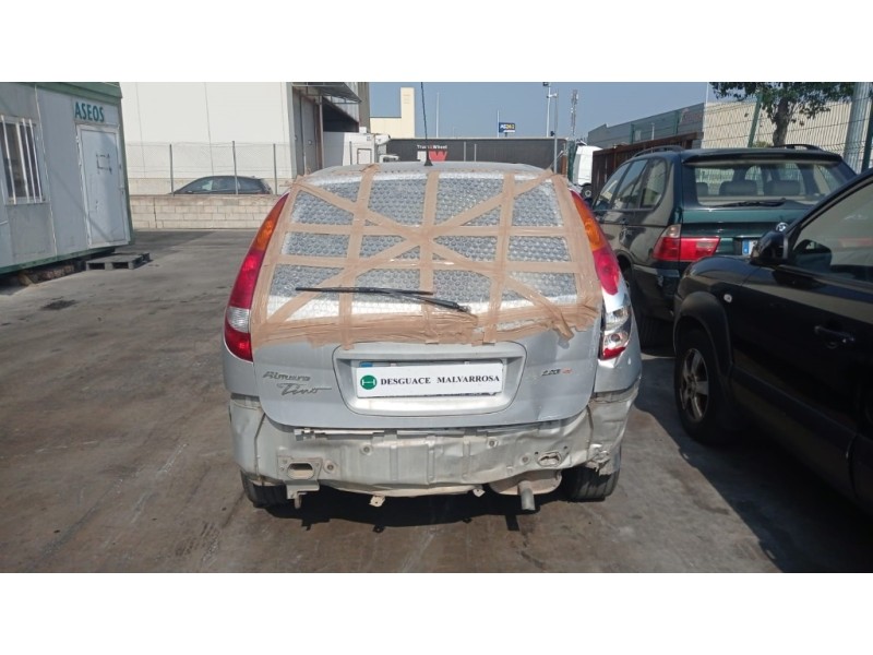 nissan almera tino (v10m) del año 2003