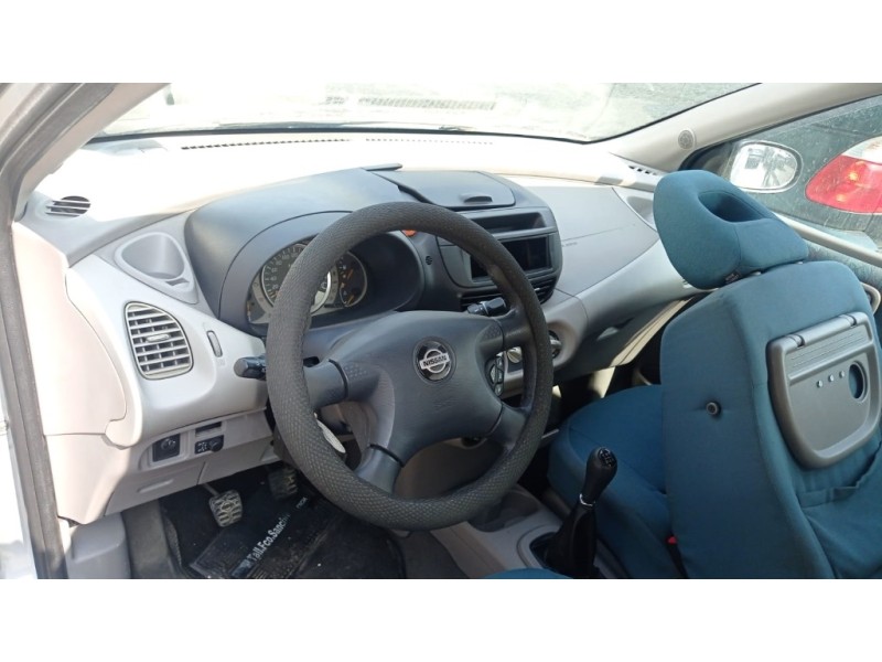 nissan almera tino (v10m) del año 2003