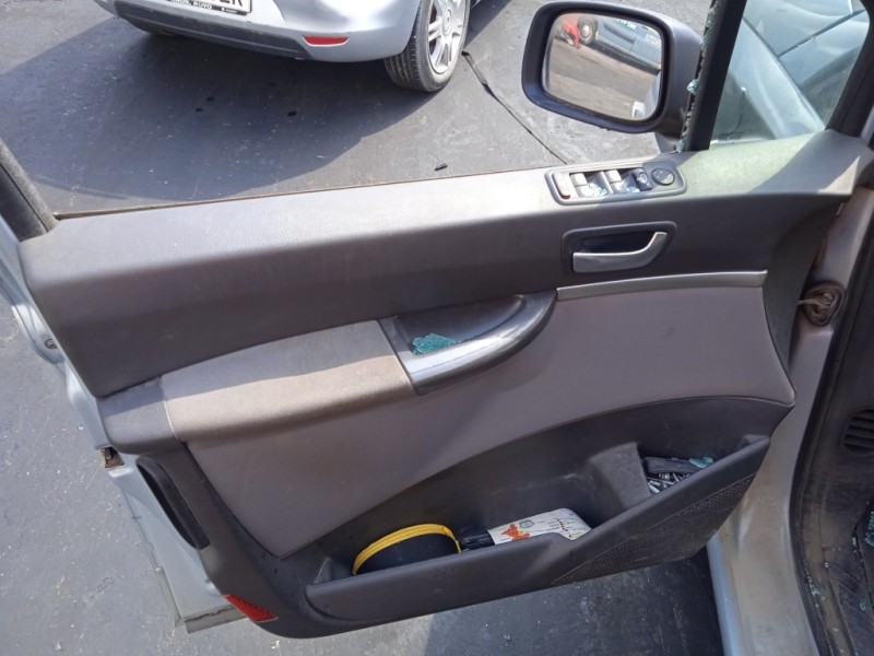 peugeot 807 del año 2005