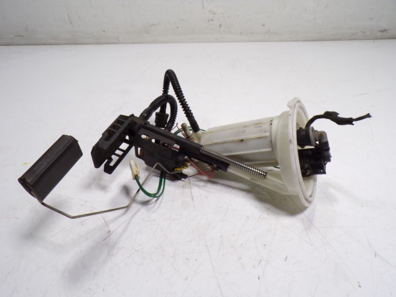 Recambio de aforador para bmw serie m6 coupe (e63) basis referencia OEM IAM 16117373525 2282689 