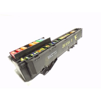 CAJA RELES / FUSIBLES 61146932452 695733002 