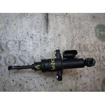 BOMBA EMBRAGUE 6R0721405B 