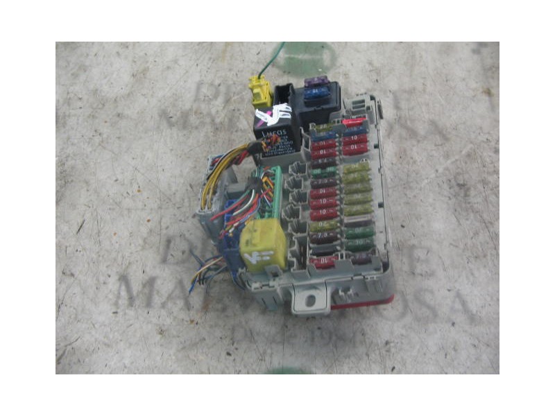 Recambio de caja reles / fusibles para mg serie 400 (rt) 416 si (4-ptas.) referencia OEM IAM   