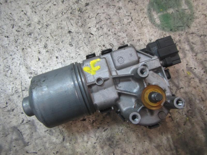 Recambio de motor limpia delantero para dacia logan ambiance referencia OEM IAM 6001550803 0390241544 0390241544