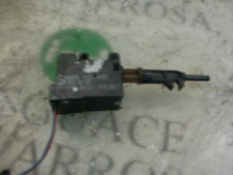 Recambio de motor c/c porton para opel corsa c enjoy referencia OEM IAM   