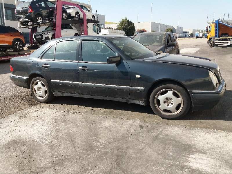 mercedes-benz clase e (w210) berlina diesel del año 1997