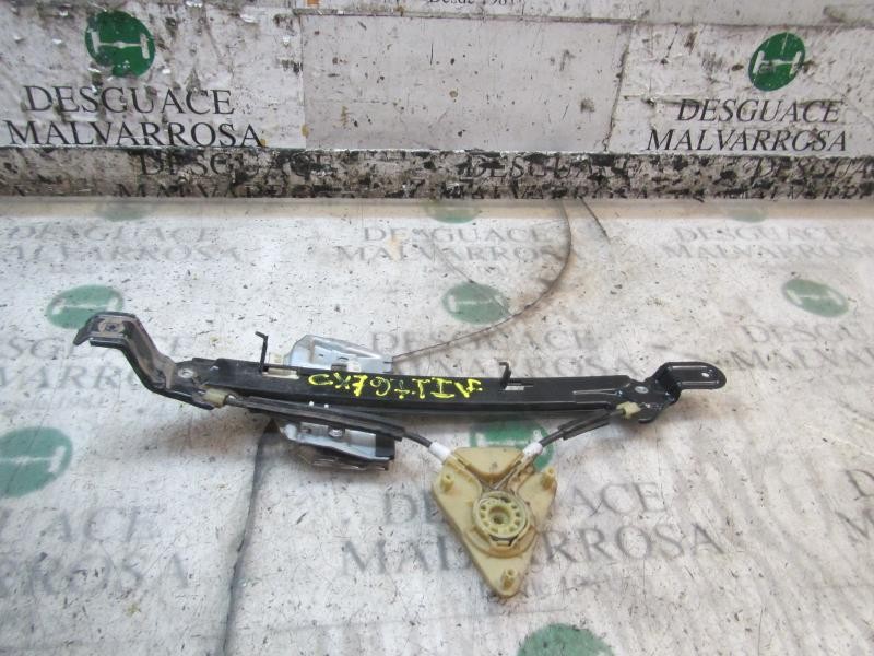 Recambio de elevalunas trasero izquierdo para seat leon (1p1) reference referencia OEM IAM 1P0839461A  