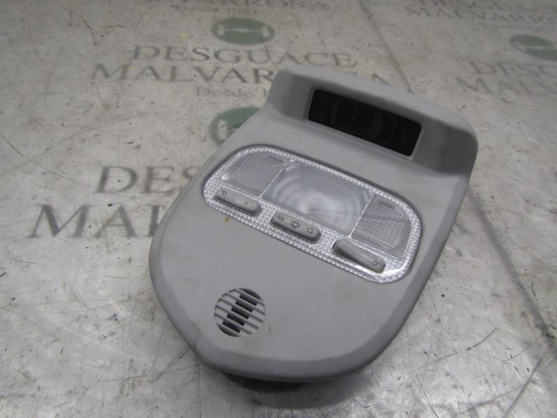 Recambio de piloto interior para peugeot 308 sw sport referencia OEM IAM   