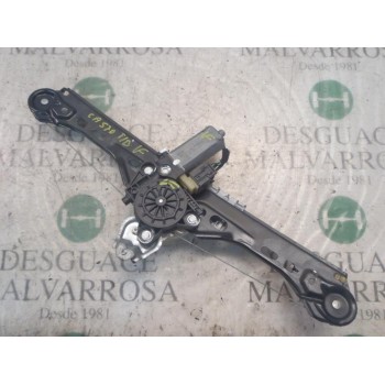 ELEVALUNAS TRASERO DERECHO 