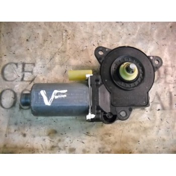 MOTOR ELEVALUNAS DELANTERO DERECHO 