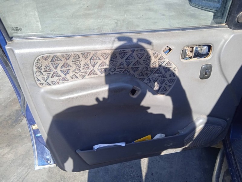 nissan terrano/terrano.ii (r20) del año 1999