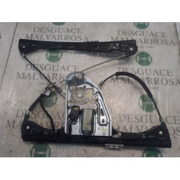 ELEVALUNAS DELANTERO DERECHO 