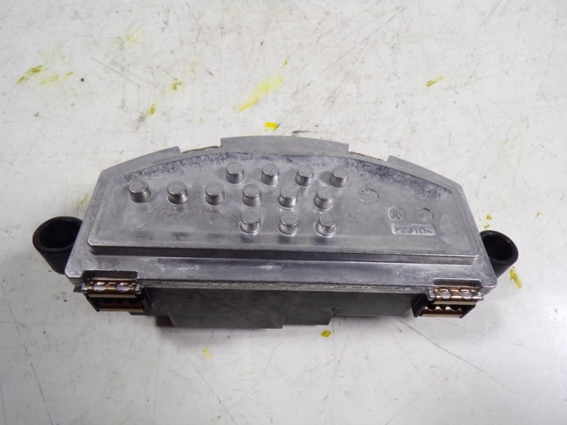 Recambio de resistencia calefaccion para seat arona 1.0 tgi bivalent. gasolina / cng referencia OEM IAM 2Q0907521 2Q0907521 