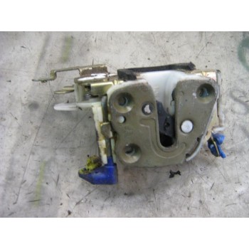 CERRADURA PUERTA DELANTERA DERECHA 