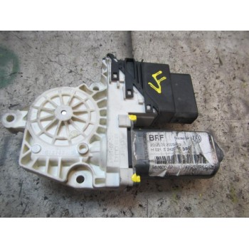 MOTOR ELEVALUNAS TRASERO DERECHO 1K0959704GL03 1K0959704G 