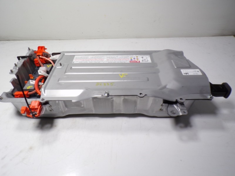 Recambio de bateria para toyota yaris cross 1.5 vvti 16 v 55 kw referencia OEM IAM G951052080 G9280K0010 G9280K0010