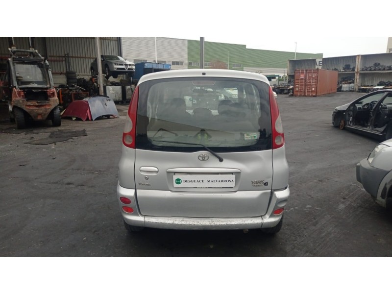 toyota yaris verso (ncp2/nlp2) del año 2000