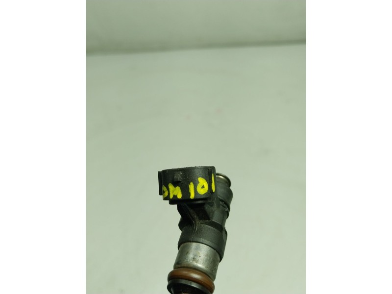 Recambio de inyector para audi a5 coupe (8t) 1.8 16v tfsi referencia OEM IAM  06L906031A 