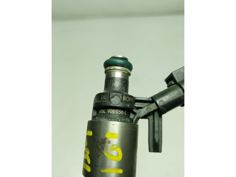 Recambio de inyector para audi a5 coupe (8t) 1.8 16v tfsi referencia OEM IAM  06L906036C 