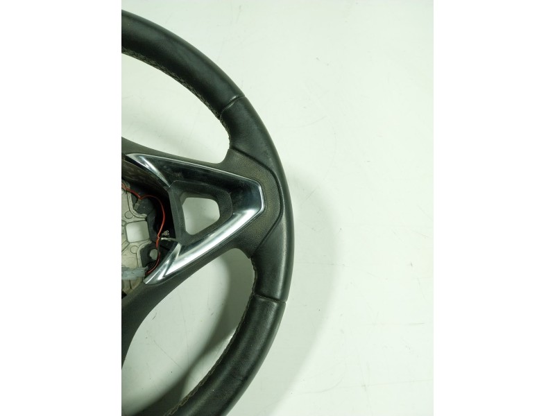 Recambio de volante para opel corsa e 1.4 referencia OEM IAM   