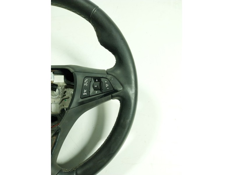 Recambio de volante para opel corsa e 1.4 referencia OEM IAM   