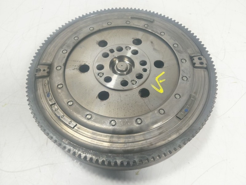 Recambio de volante motor para bmw x3 (e83) xdrive 20d referencia OEM IAM  7637279HU 