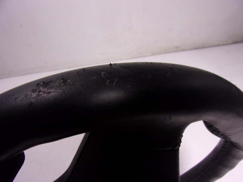 Recambio de volante para bmw ix3 referencia OEM IAM 32308094545 SW950233003 