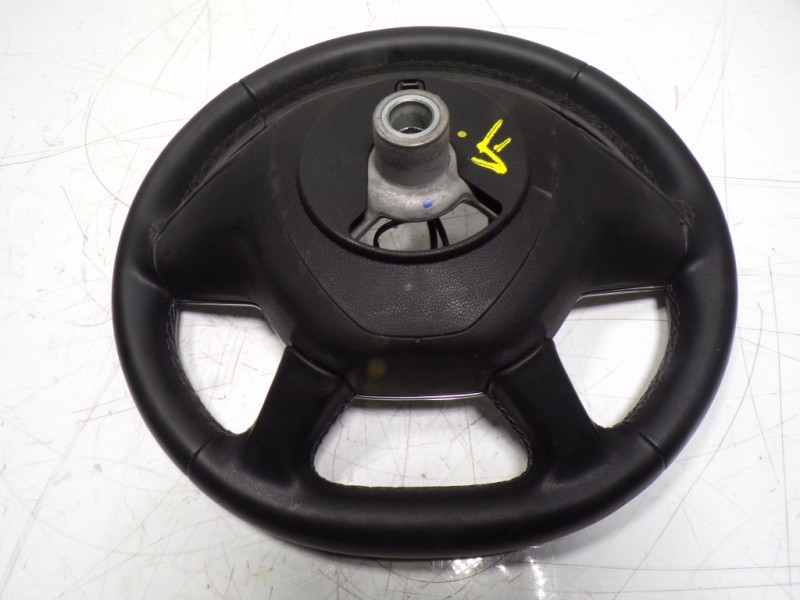 Recambio de volante para dacia duster ii comfort referencia OEM IAM 484007487R 484007487R 