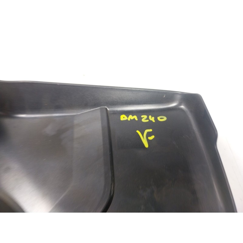 Recambio de tapa motor para jaguar e-pace 2.0 diesel cat referencia OEM IAM  J9C36A949 