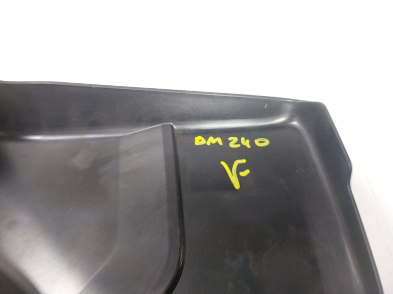 Recambio de tapa motor para jaguar e-pace 2.0 diesel cat referencia OEM IAM  J9C36A949 