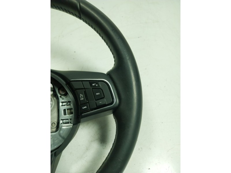 Recambio de volante para jaguar e-pace 2.0 diesel cat referencia OEM IAM   