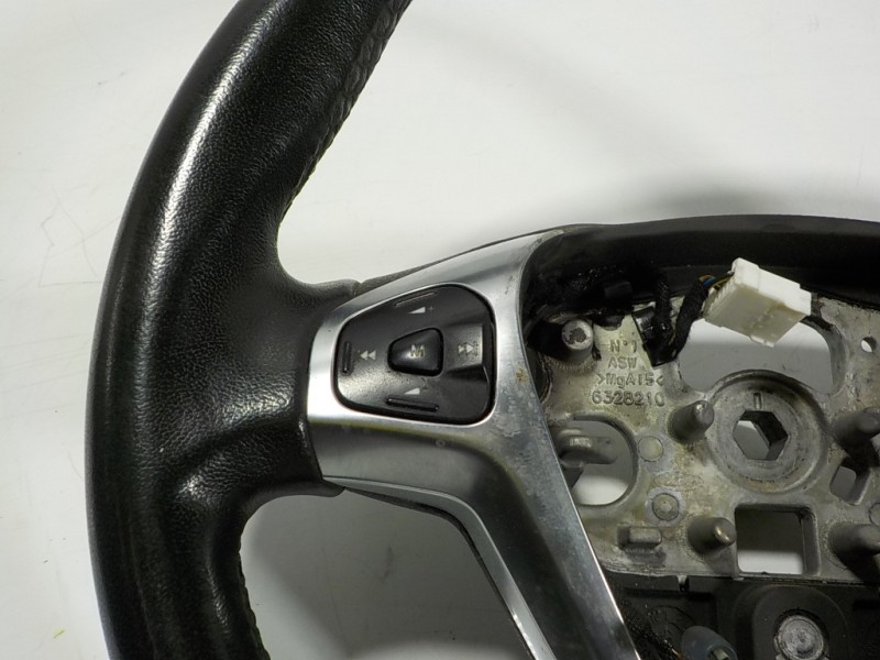 Recambio de volante para ford transit courier 1.5 tdci cat referencia OEM IAM 2035204 ET763600BF 